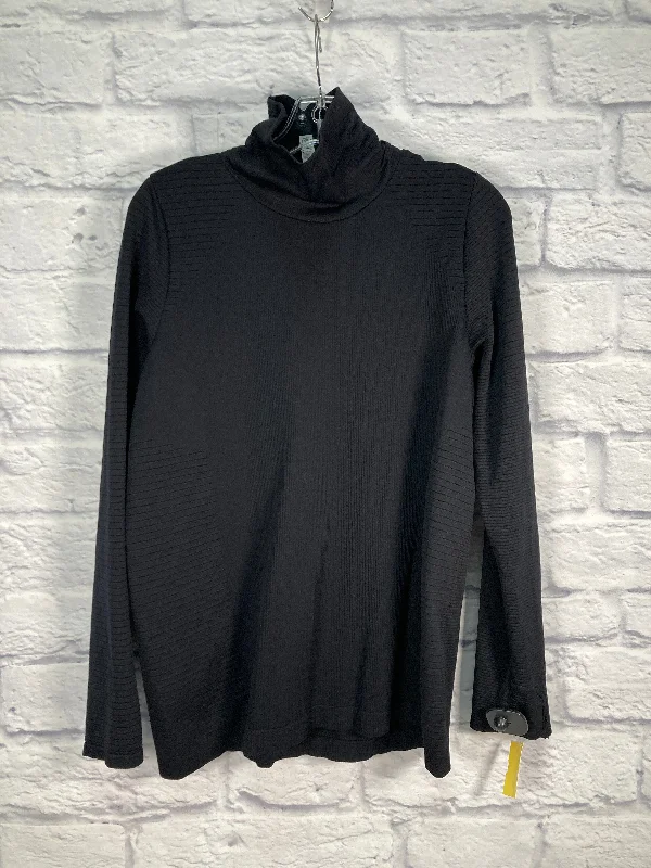 Athletic Top Long Sleeve Collar By Athleta In Black, Size: 1x